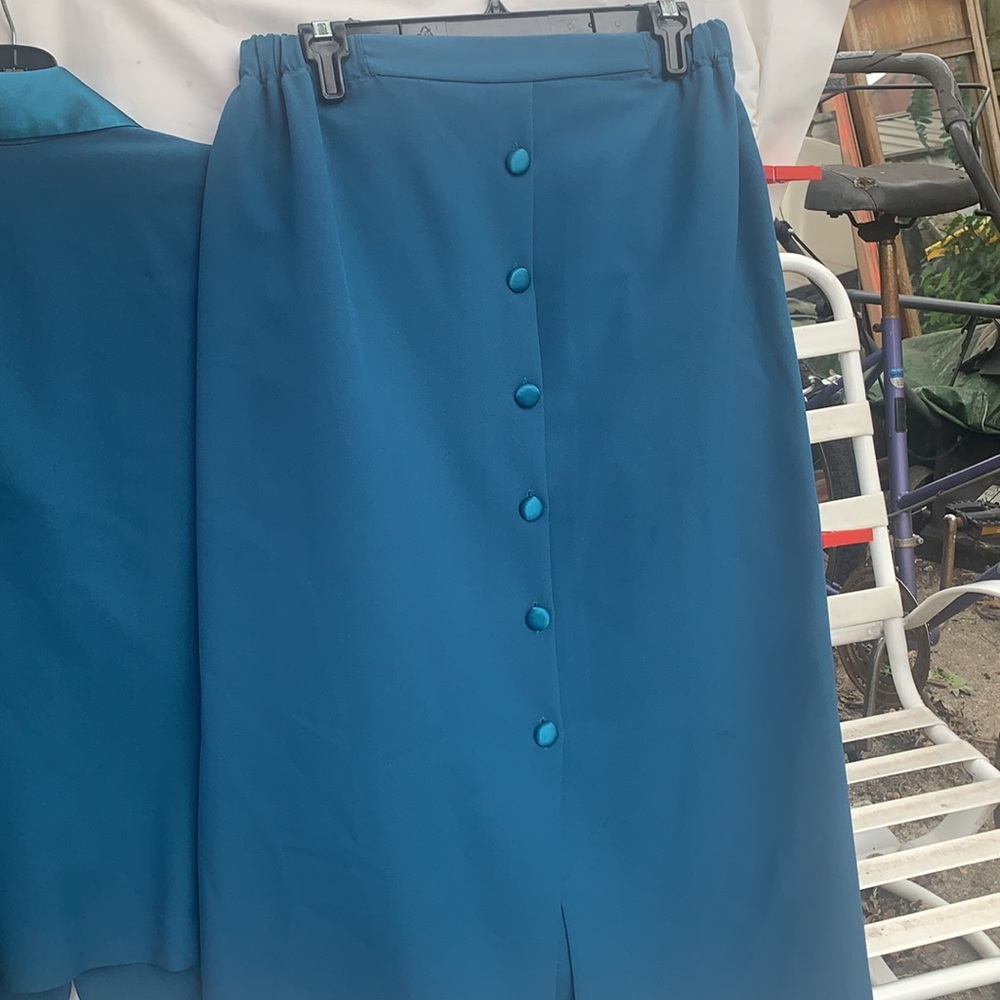 Roamans suit - Picture 6 of 9